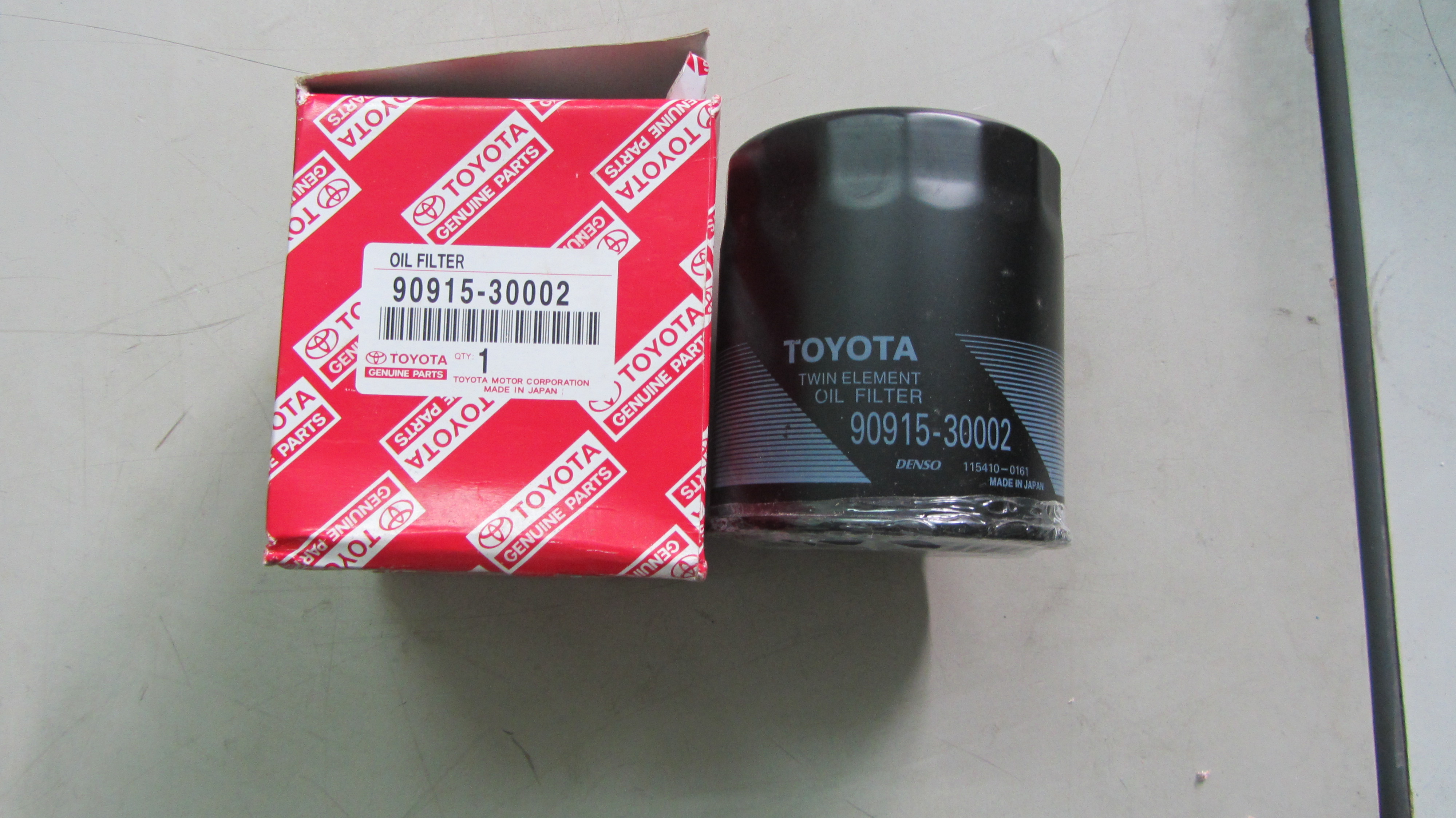 LỌC DẦU TOYOTA CRESSIDA.